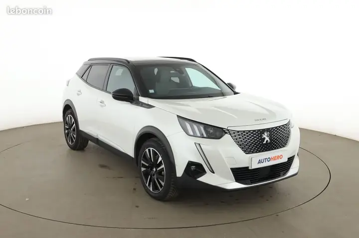 Peugeot 2008 2021 photo 4