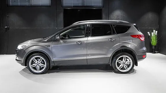Ford Kuga 2014 photo 2