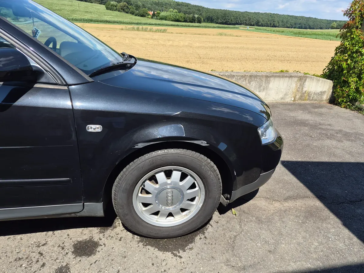 Audi A4 2003 photo 3