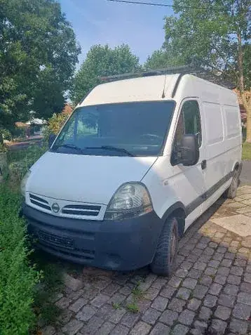 Nissan Interstar