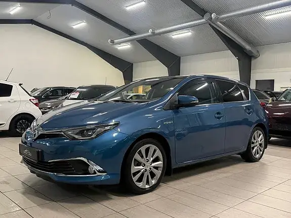Toyota Auris 2016 photo 5
