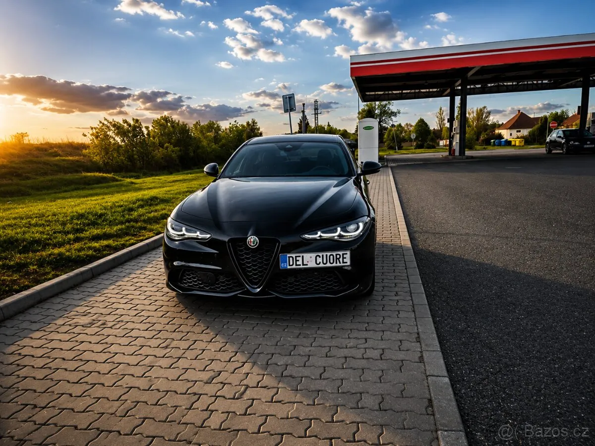 Alfa Romeo Giulia 2025 photo 5