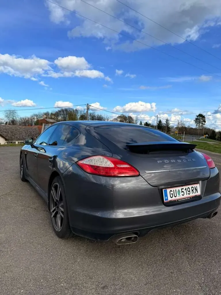 Porsche Panamera 2013 photo 3