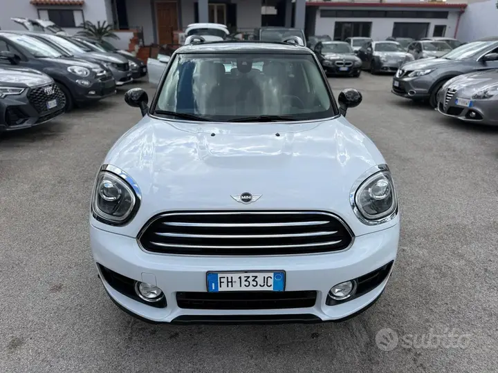 Mini Mini Countryman 2017 photo 2