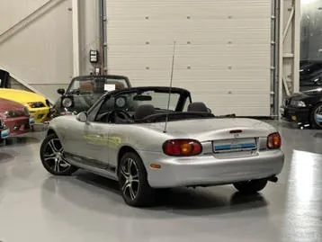 Mazda Mx-5 1999 photo 2