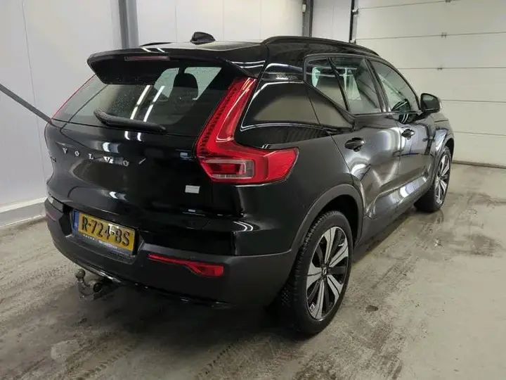 Volvo Xc40 2022 photo 2