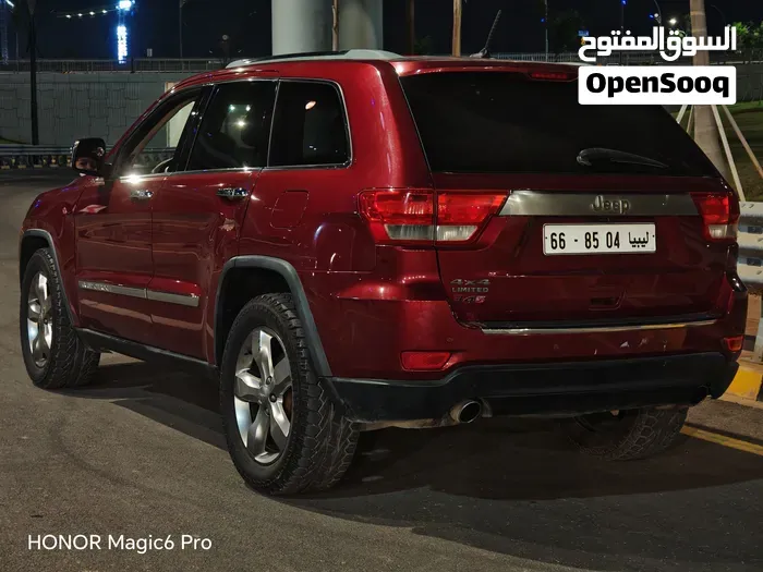 Jeep Grand Cherokee 2012 photo 2