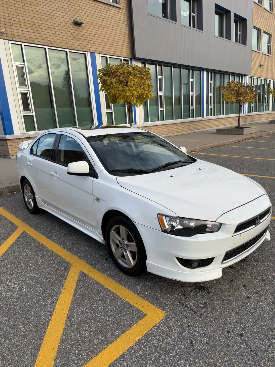 Mitsubishi Lancer 2013 photo 3
