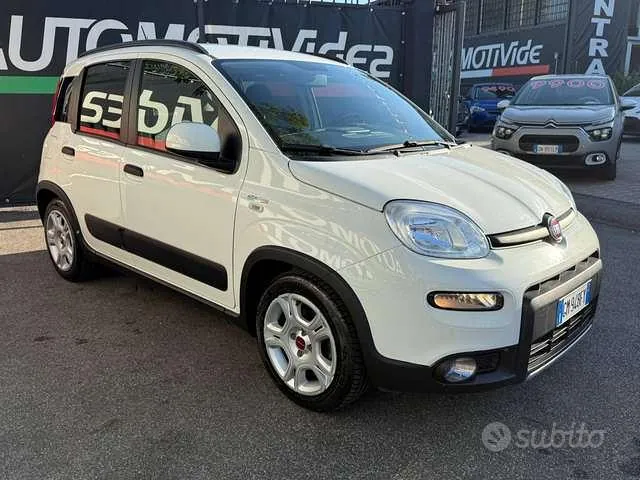 Fiat Panda 2023 photo 2