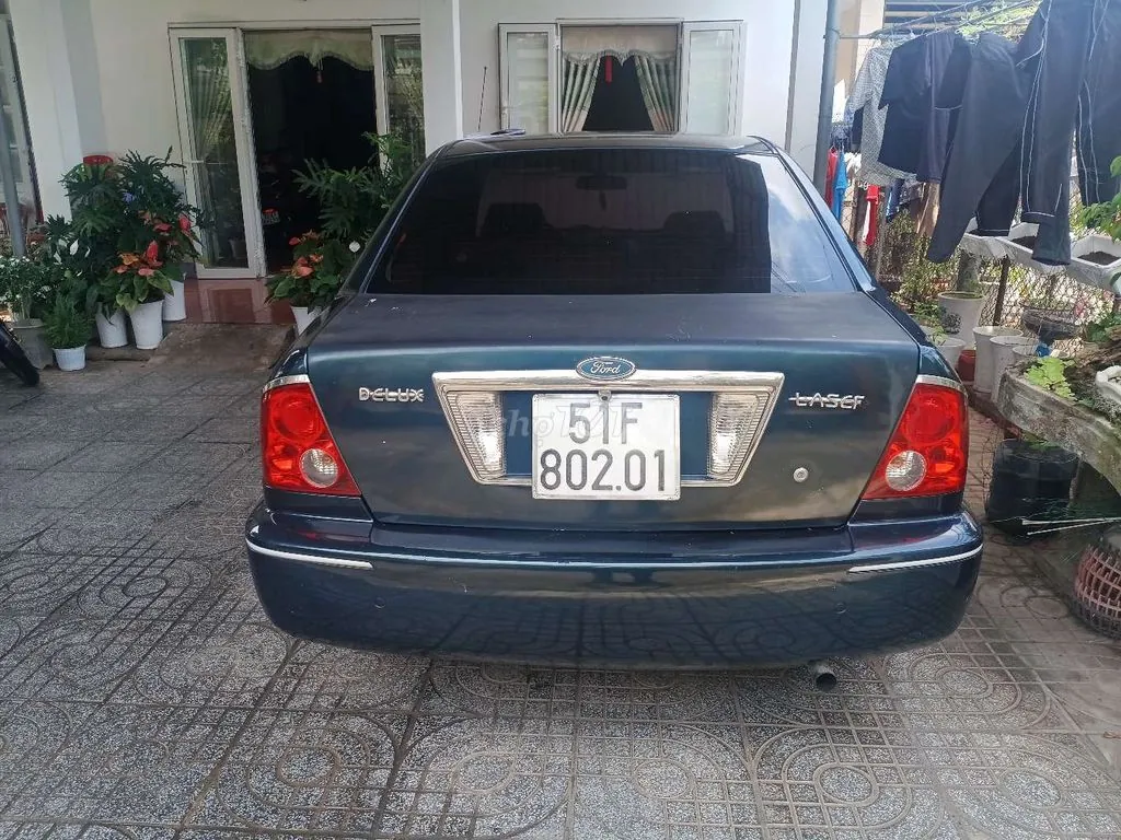 Ford Laser 2002 photo 4