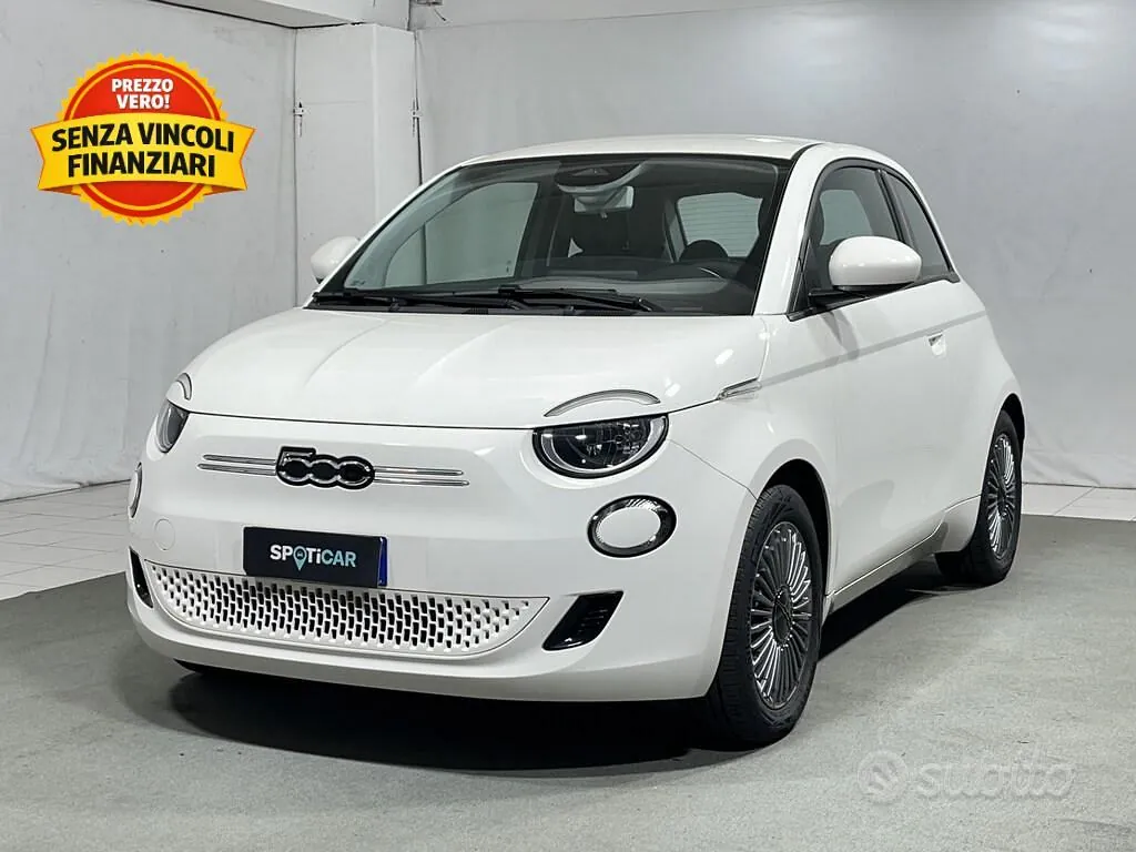 Fiat 500E