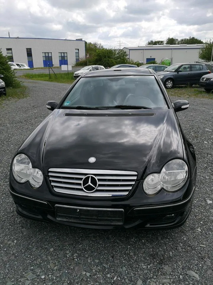 Mercedes-Benz C160