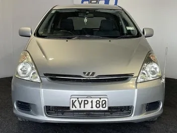 Toyota Wish 2004 photo 3