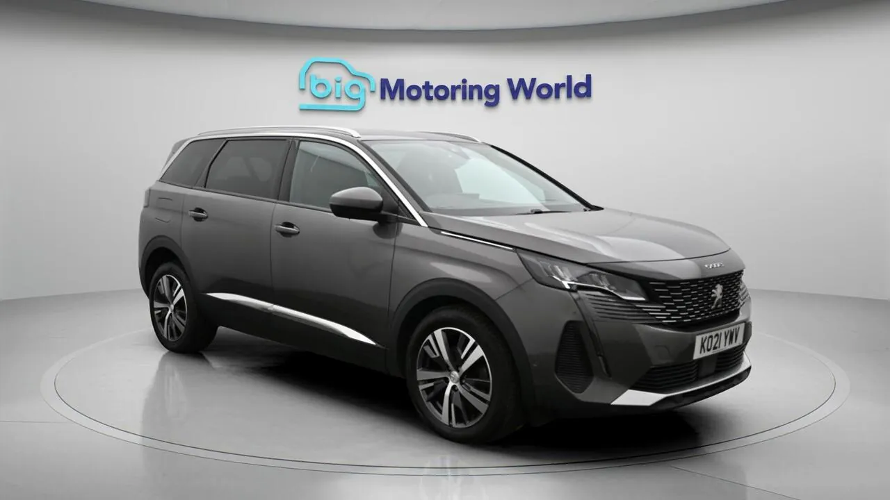 Peugeot 5008 2021 photo 2