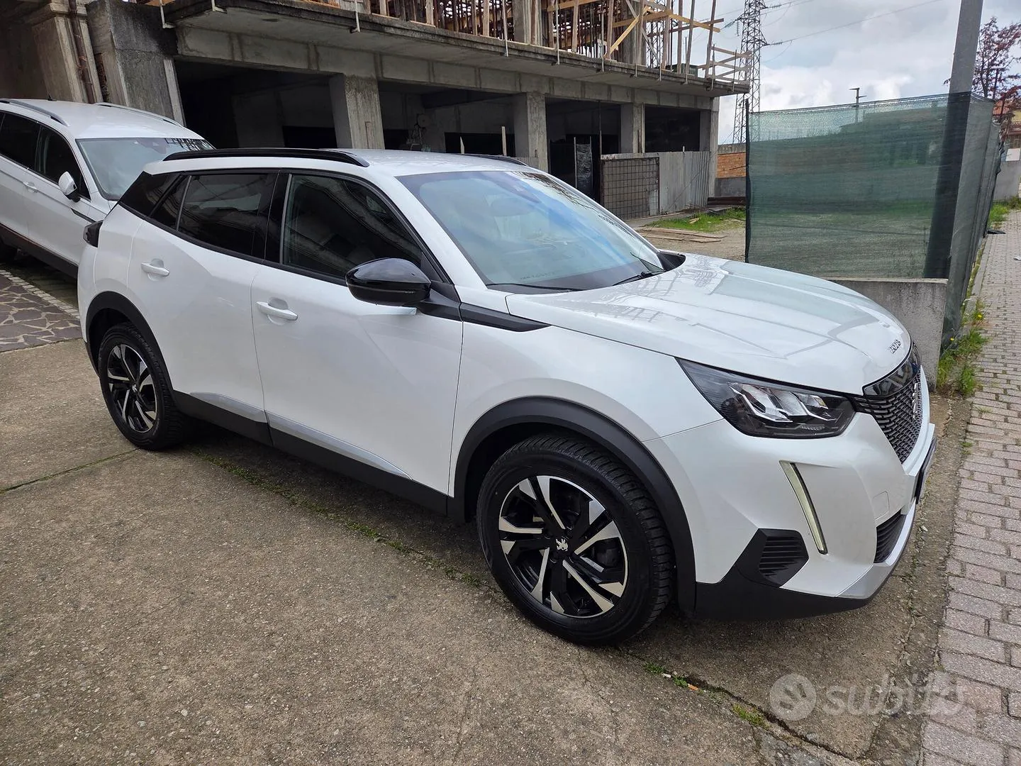 Peugeot 2008 2023 photo 3