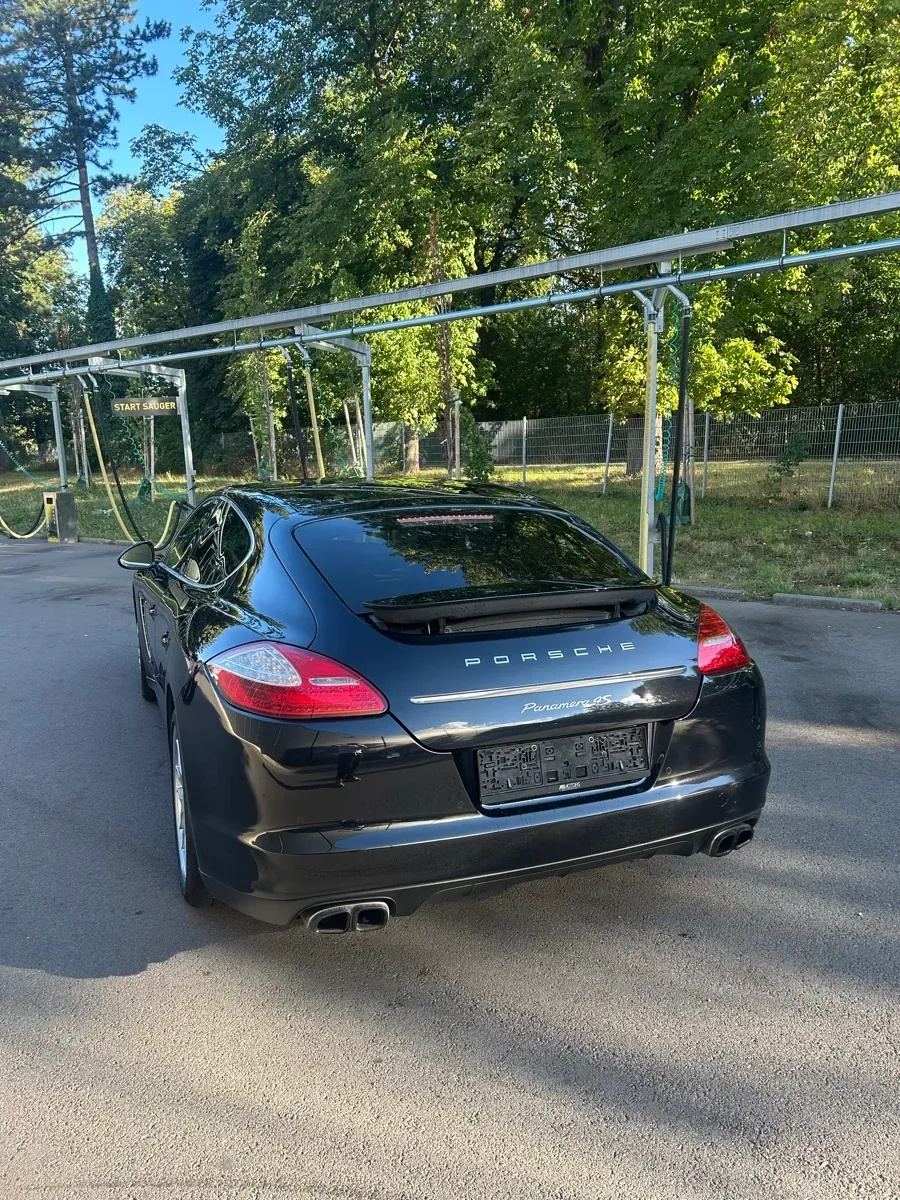 Porsche Panamera 2009 photo 3