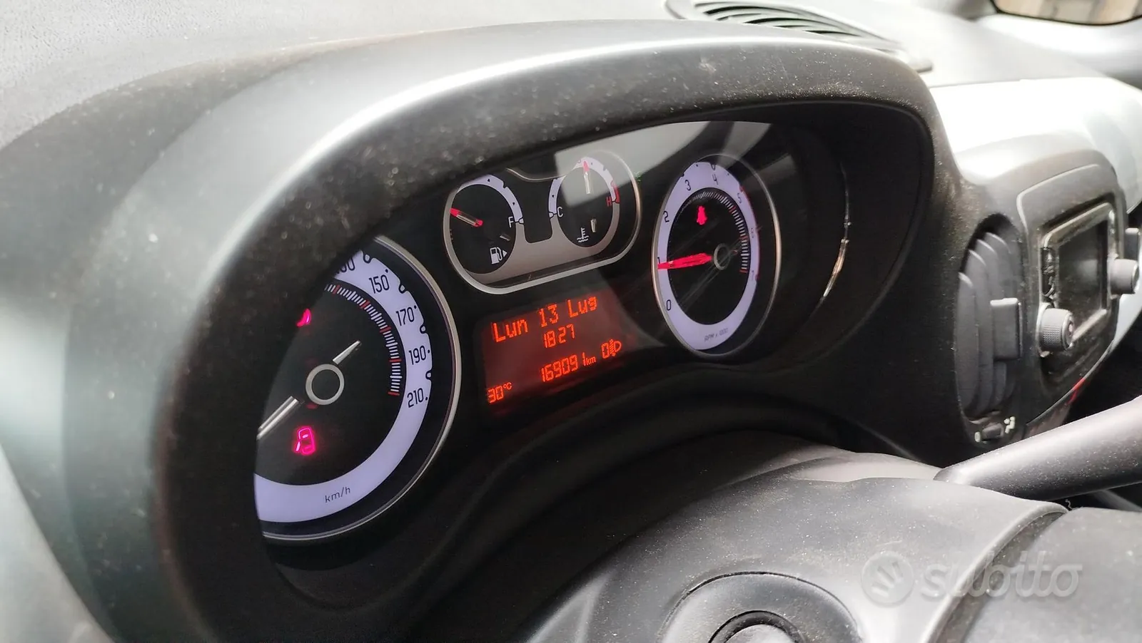Fiat 500L 2014 photo 4