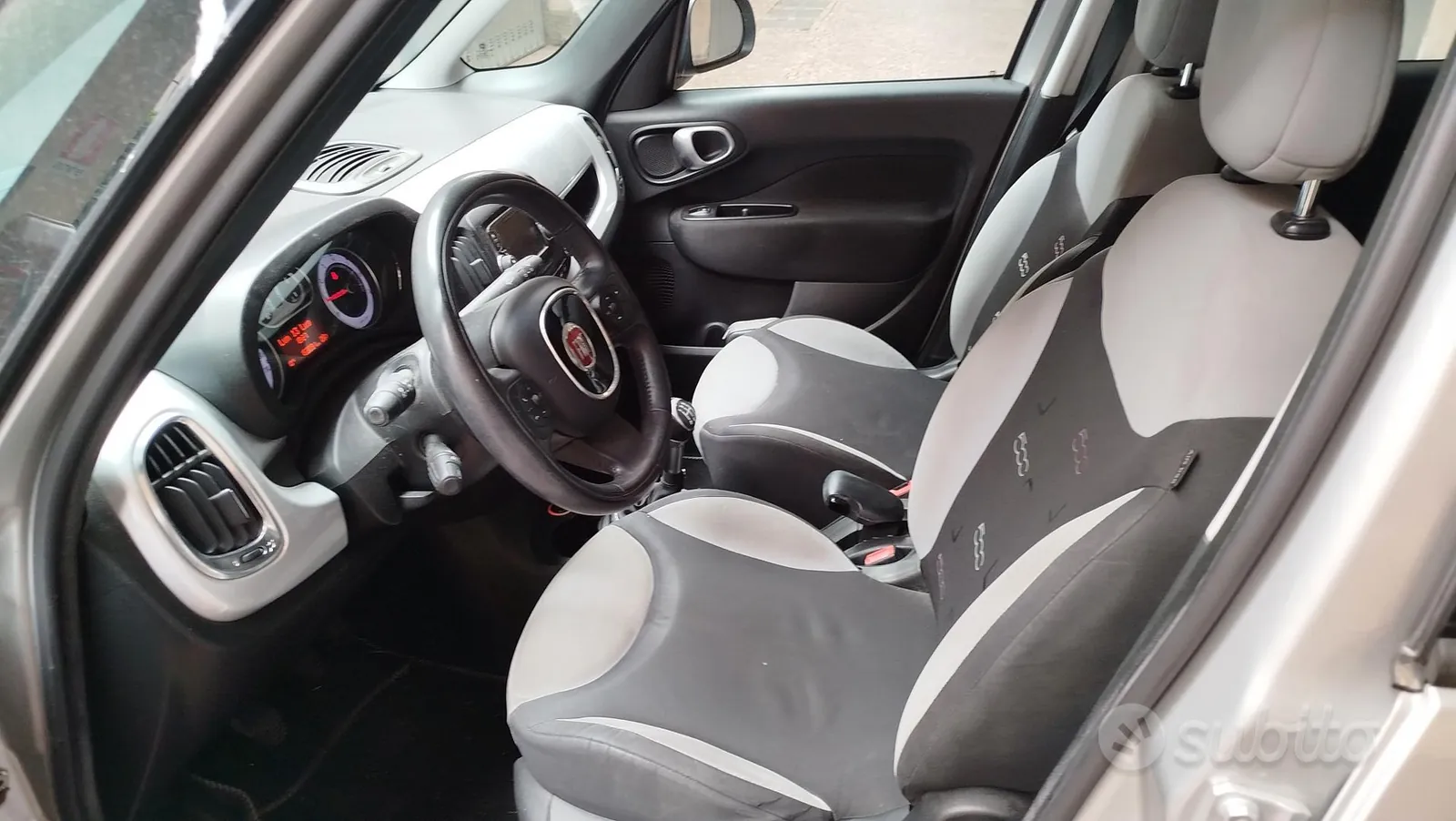 Fiat 500L 2014 photo 5