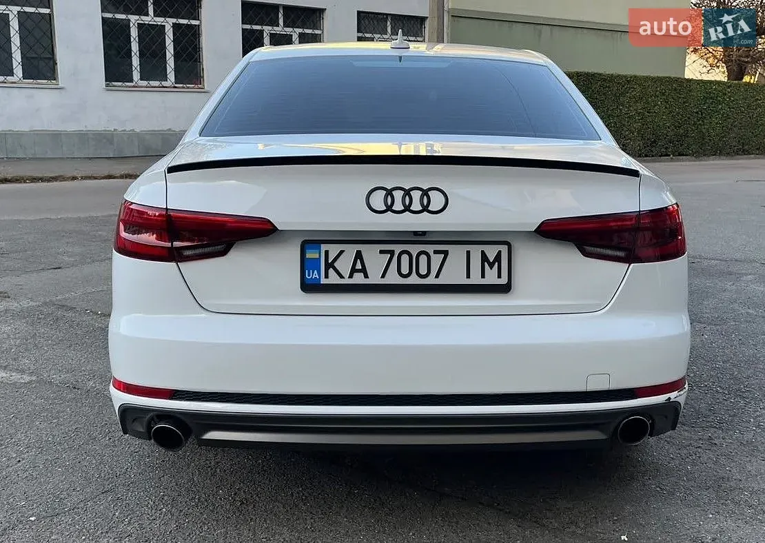 Audi A4 2016 photo 3