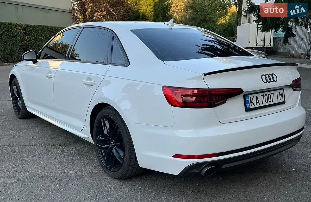 Audi A4 2016 photo 4