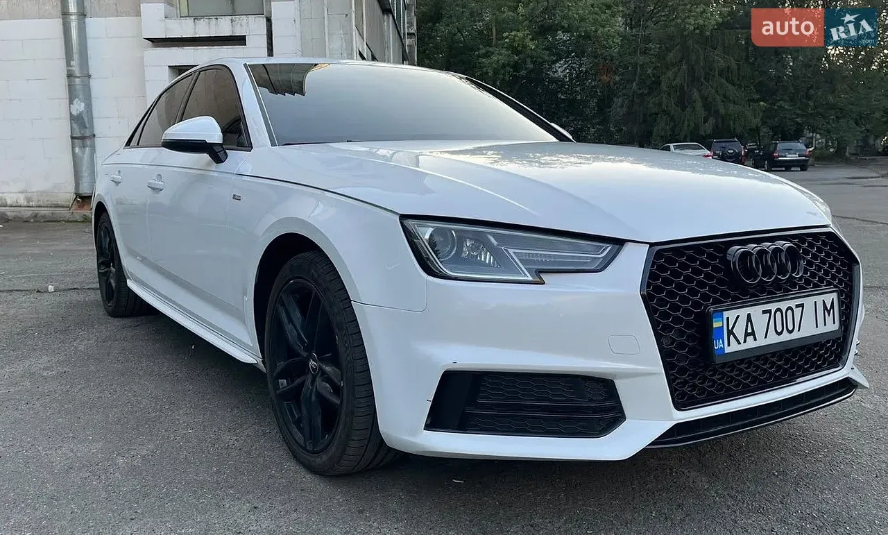Audi A4 2016 photo 2