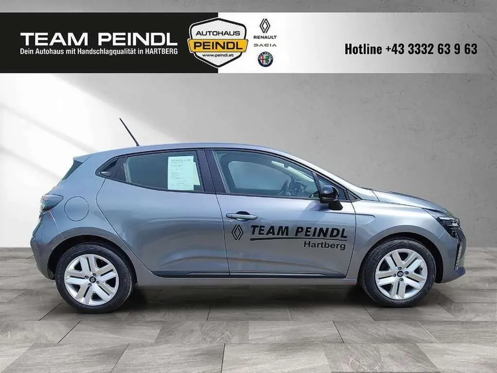 Renault Clio 2024 photo 3