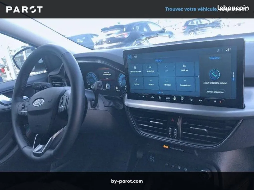 Ford Focus 2025 photo 3