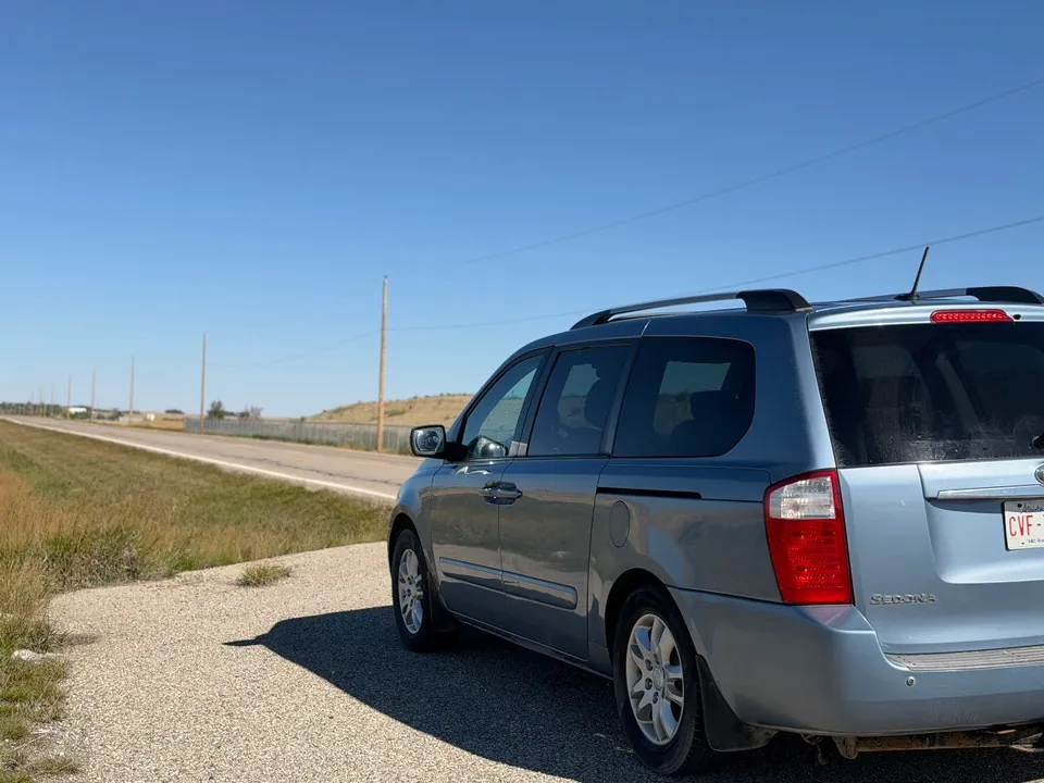 Kia Sedona 2009 photo 3