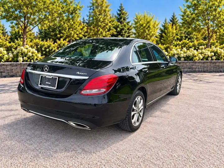 Mercedes-Benz C-Class 2018 photo 3