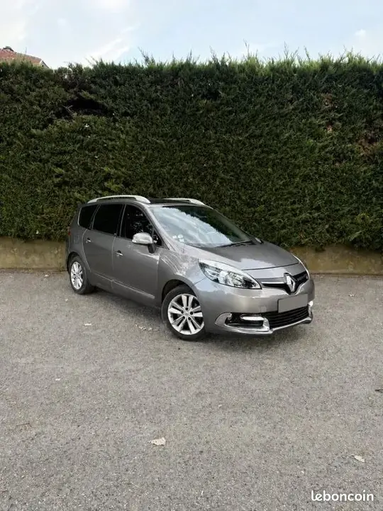 Renault Grand Scenic 2014 photo 3
