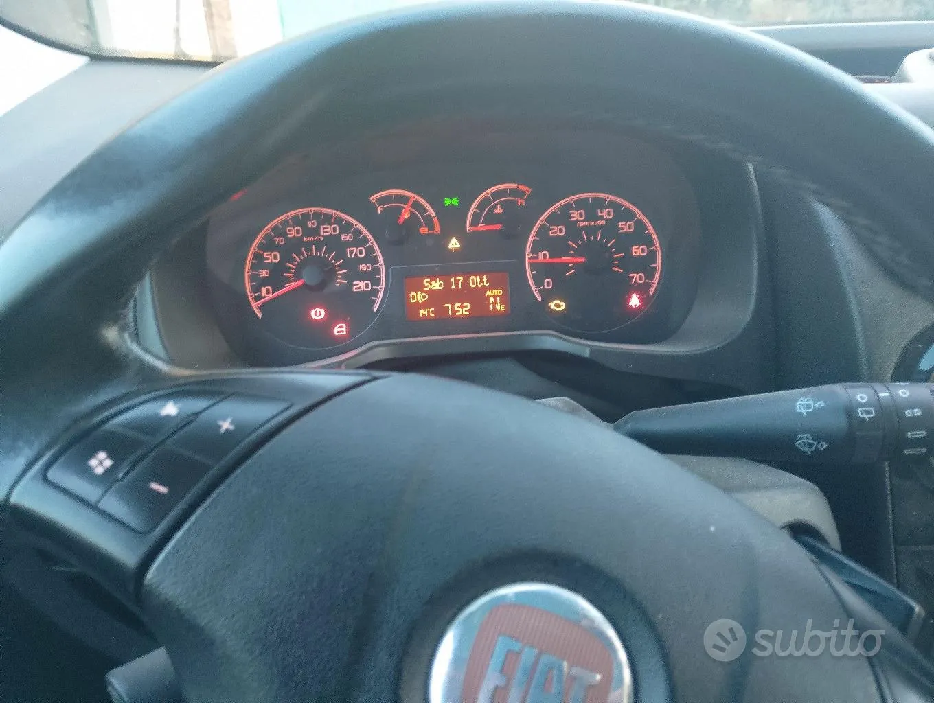 Fiat Qubo 2011 photo 2