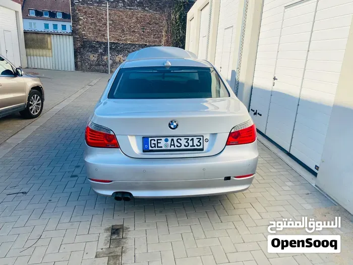 BMW 5 Series 2008 photo 2