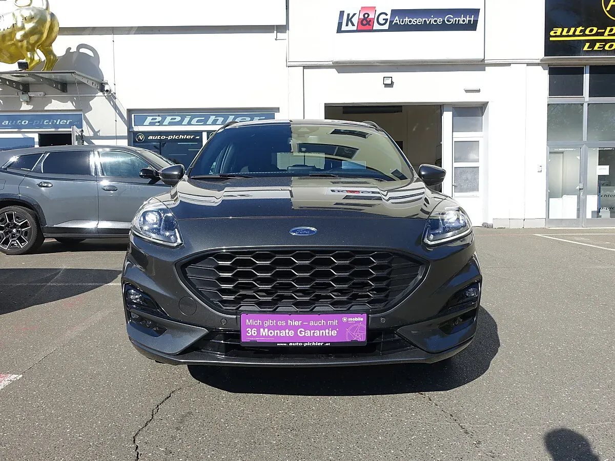Ford Kuga 2022 photo 2