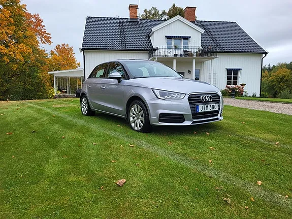 Audi A1 2016 photo 2
