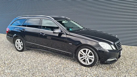 Mercedes-Benz E220