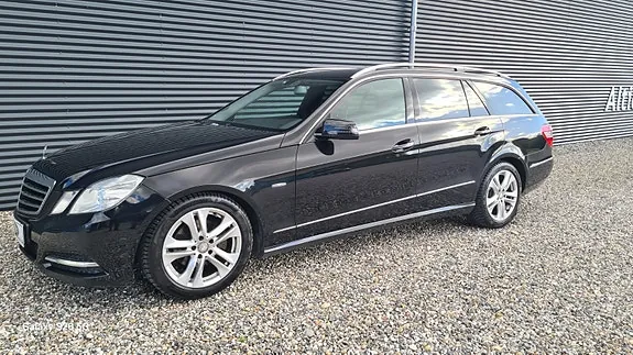 Mercedes-Benz E220 2012 photo 5
