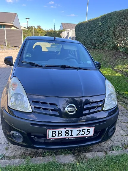 Nissan Pixo 2010 photo 5