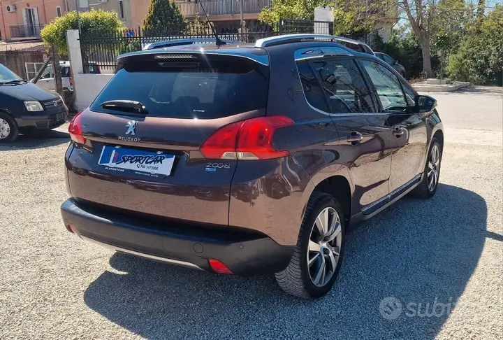 Peugeot 2008 2014 photo 2