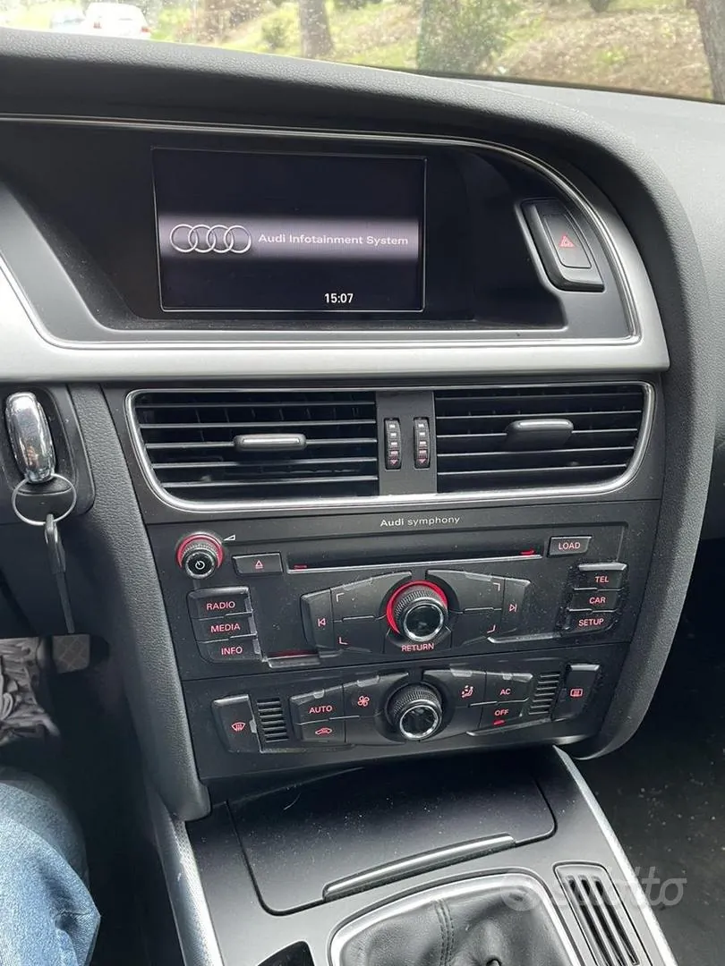 Audi A5 2011 photo 3
