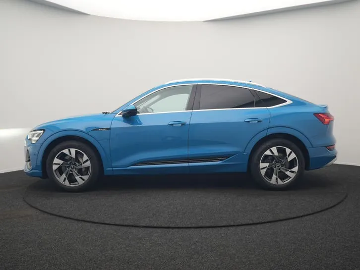 Audi E-Tron 2021 photo 2
