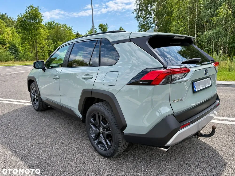 Toyota Rav4 2023 photo 3
