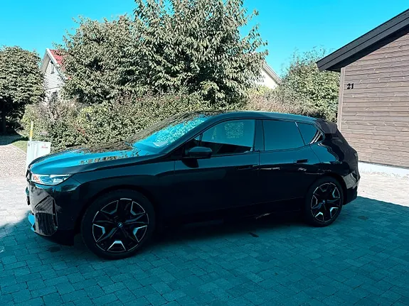 BMW Ix 2023 photo 4