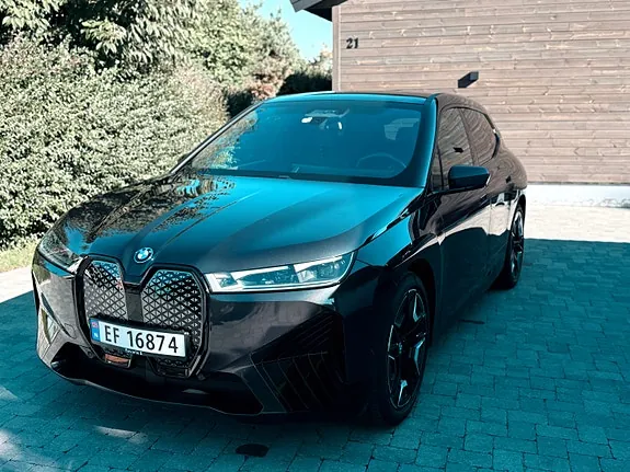 BMW Ix 2023 photo 2