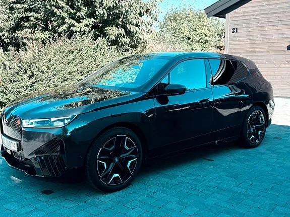 BMW Ix