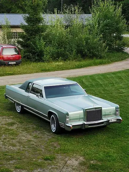 Lincoln Continental