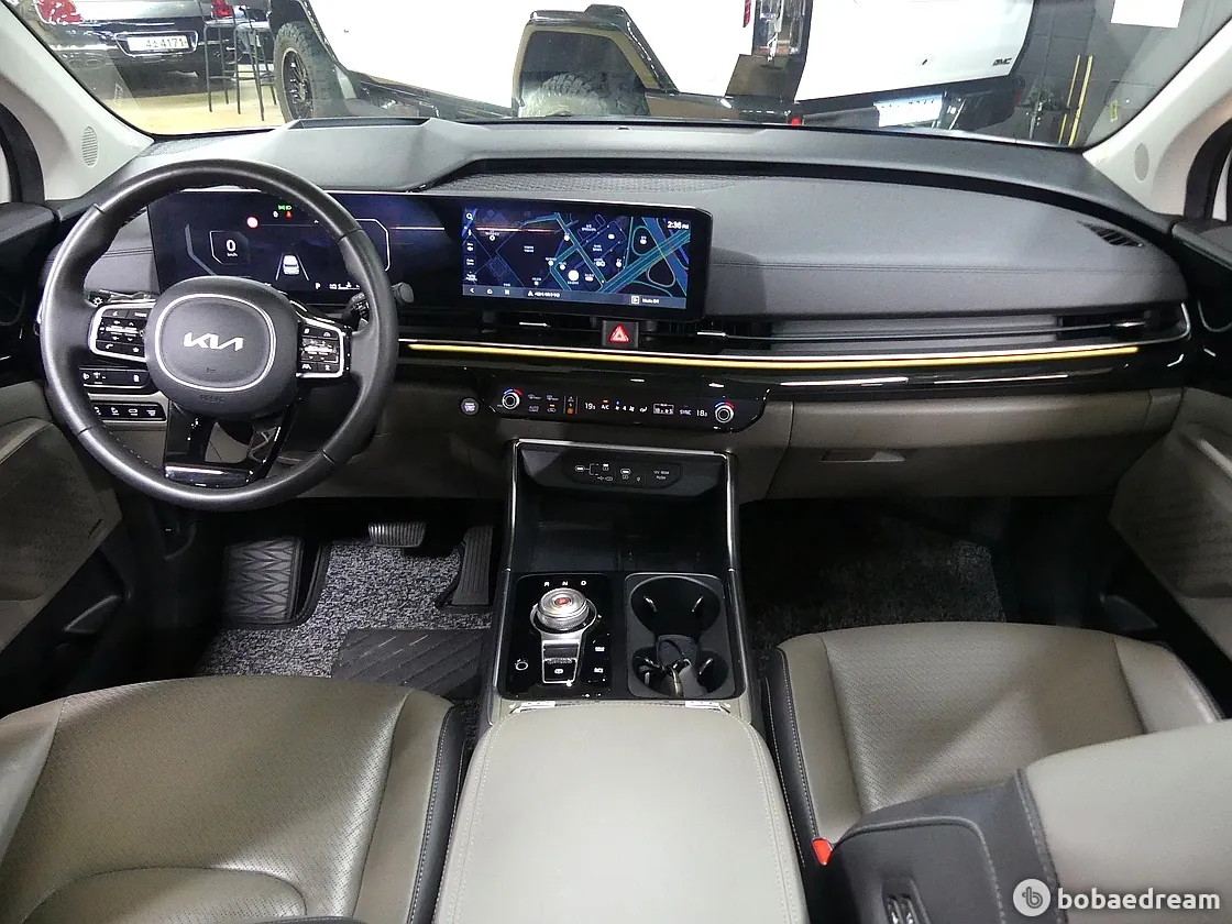Kia Carnival 2024 photo 4
