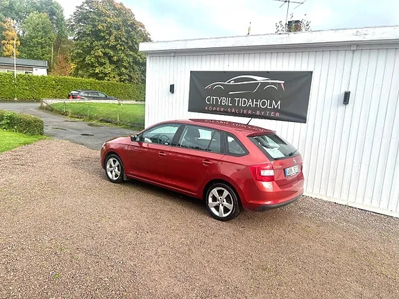 Skoda Rapid Spaceback 2014 photo 3