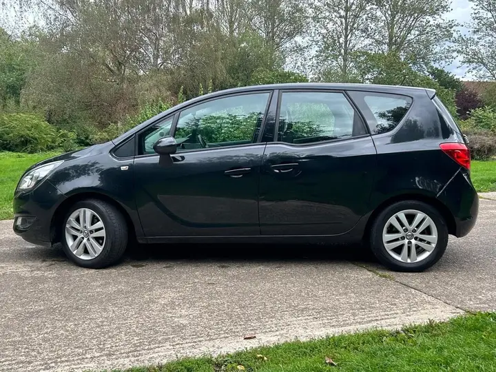 Vauxhall Meriva 2015 photo 4