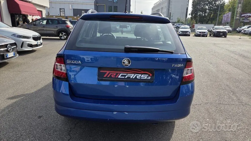 Skoda Fabia 2016 photo 4