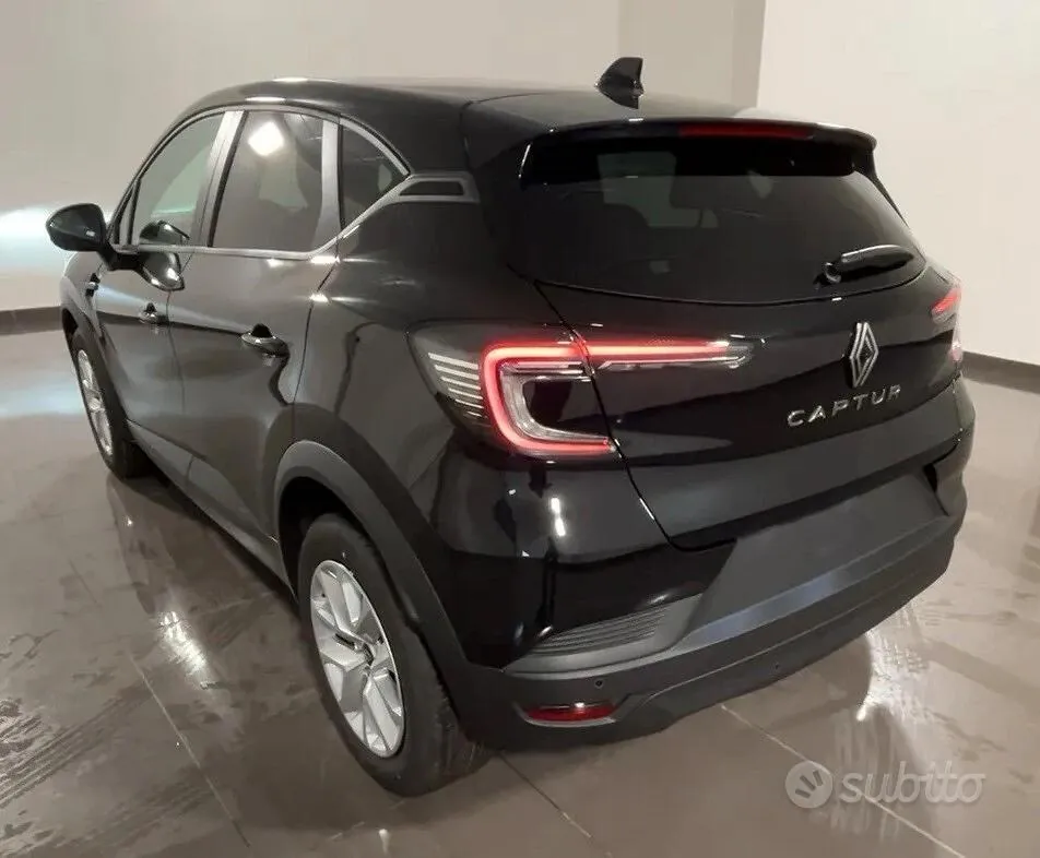 Renault Captur 2025 photo 3